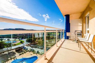 Piso en venta en Puerto Deportivo en Guardamar del Segura