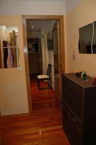 Piso en venta en As Lagoas en Ourense