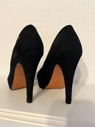 Zapatos de tacón negros MARIAMARE