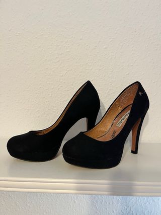 Zapatos de tacón negros MARIAMARE