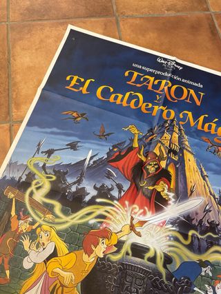 Póster Taron y el Caldero Mágico Disney