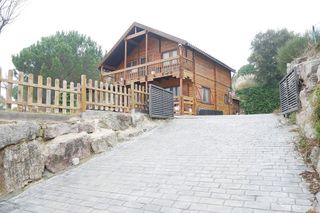 Chalet en venta en Montbarbat en Maçanet de la Selva
