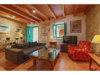 Casa en venta en Torroella de Montgrí pueblo en Torroella de Montgrí