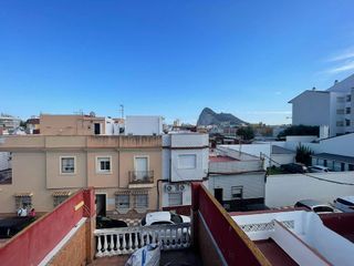 Casa adosada en venta en La Línea de la Concepción ciudad en Línea de la Concepción (La)