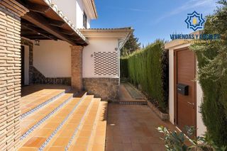 Chalet en venta en Albolote