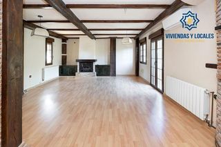 Chalet en venta en Albolote