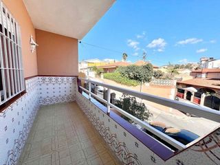 Casa en venta en Puerto de la Torre - Atabal en Málaga