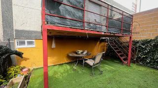 Casa adosada en venta en Villares de la Reina