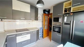 Casa adosada en venta en Villares de la Reina