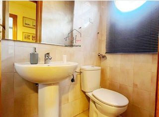 Casa adosada en venta en Villares de la Reina