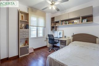 Chalet en venta en Gójar