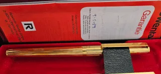 Pluma y bolígrafo Dupont dorados