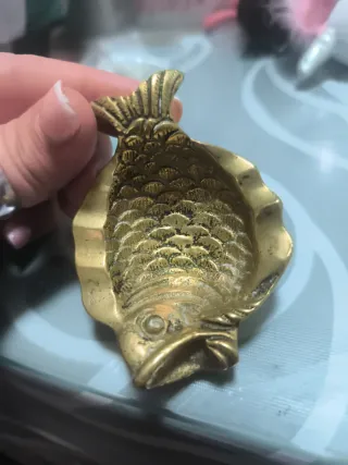 Cenicero de bronce vintage forma pez