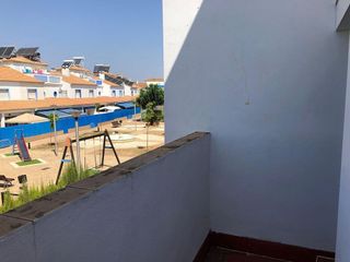 Casa adosada en venta en Coria del Río