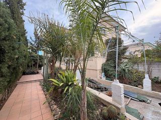 Casa pareada en venta en Elda