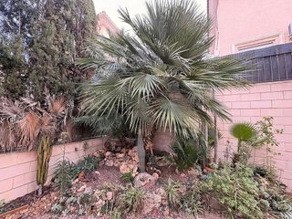 Casa pareada en venta en Elda