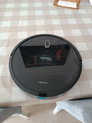 Aspirador Robot Cecotec Conga 1090 le falta pila