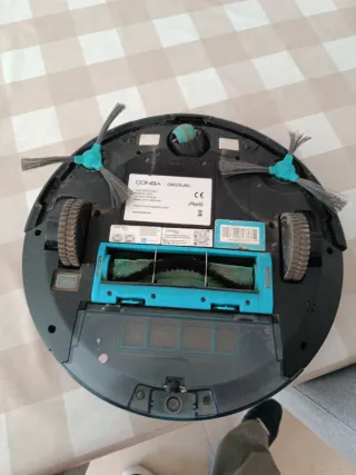 Aspirador Robot Cecotec Conga 1090 le falta pila