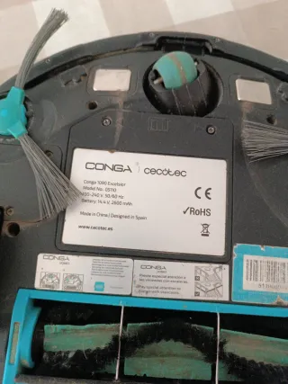 Aspirador Robot Cecotec Conga 1090 le falta pila