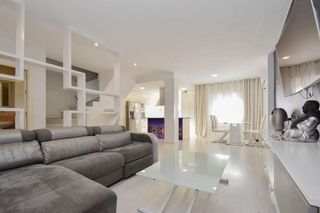 Casa adosada en venta en Cúllar Vega