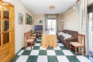 Casa adosada en venta en Maracena