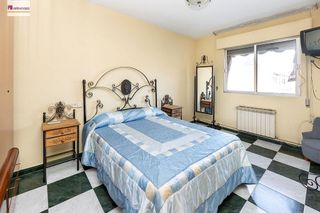 Casa adosada en venta en Maracena