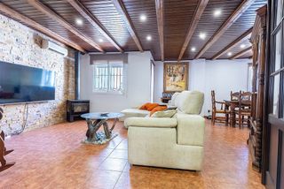 Casa adosada en venta en Cártama