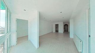 Piso en venta en Sant Llorenç en Terrassa