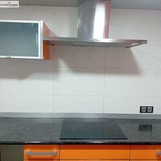 Piso en venta en Bellvitge en Hospitalet de Llobregat, L´