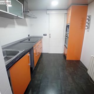 Piso en venta en Bellvitge en Hospitalet de Llobregat, L´