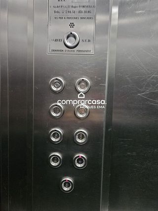 Piso en venta en Bellvitge en Hospitalet de Llobregat, L´