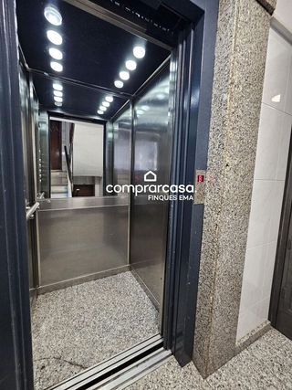 Piso en venta en Bellvitge en Hospitalet de Llobregat, L´