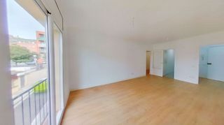 Piso en venta en El Raval - Safaretjos en Santa Coloma de Gramanet