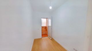 Piso en venta en El Raval - Safaretjos en Santa Coloma de Gramanet
