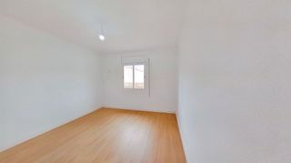 Piso en venta en El Raval - Safaretjos en Santa Coloma de Gramanet