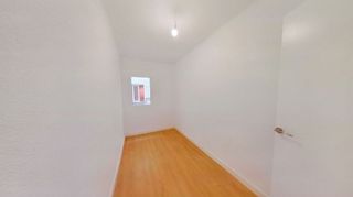 Piso en venta en El Raval - Safaretjos en Santa Coloma de Gramanet