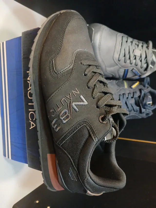 Lote 3 Zapatillas Deportivas Nautica Talla 40