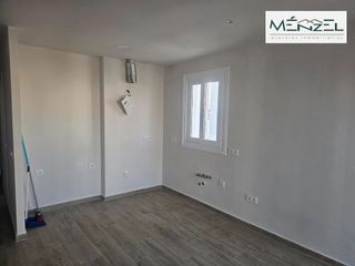 Piso en venta en Coria del Río