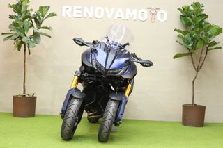Yamaha Niken GT Trike Azul/Negro