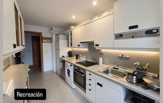 Piso en venta en Plaza España - Villa Pilar - Reyes Católicos - Vadillos en Burgos