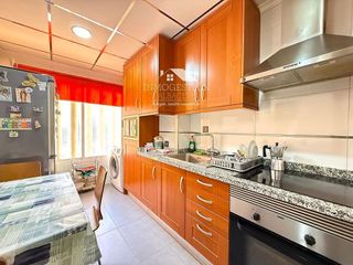 Piso en venta en Hospital - Parque sur en Albacete