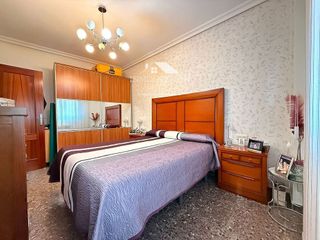 Piso en venta en Hospital - Parque sur en Albacete