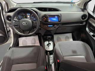 TOYOTA Yaris 1.5 100H / HYBRIDO / AUTOMATICO