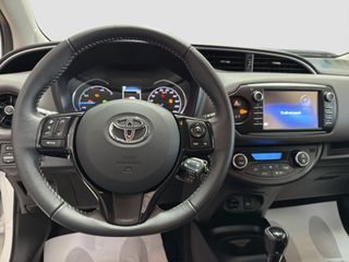TOYOTA Yaris 1.5 100H / HYBRIDO / AUTOMATICO