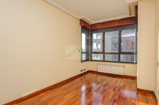 Piso en venta en Os Mallos - San Cristóbal en Coruña (A)