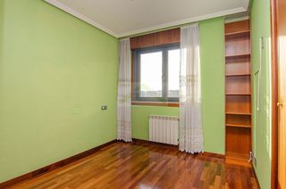 Piso en venta en Os Mallos - San Cristóbal en Coruña (A)