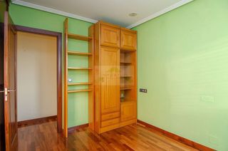 Piso en venta en Os Mallos - San Cristóbal en Coruña (A)