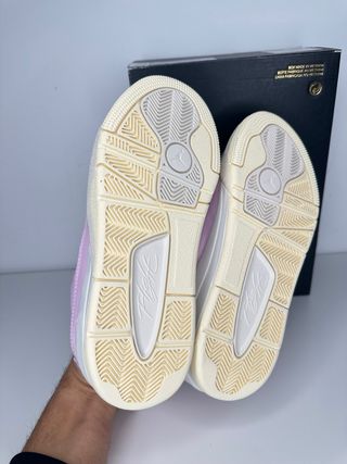 Jordan Flight Court Rosa Talla 38