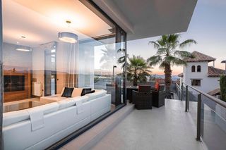 Chalet en venta en Zubia (La)
