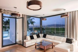 Chalet en venta en Zubia (La)